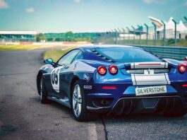Ile kosztuje OC i AC Ferrari?